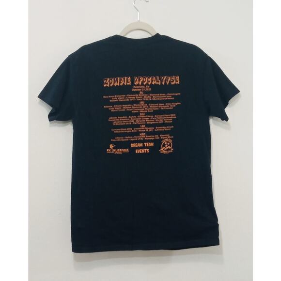 Gildan Women's T SHIRT ZOMBIE APOCALYPSE Theme Park Black Size Medium - Picture 10 of 12